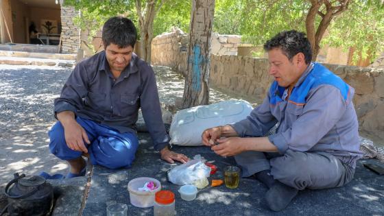 Workers having lunch in Iran